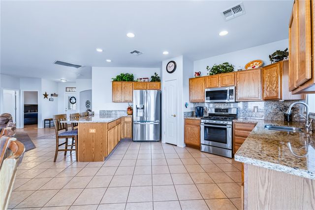 2374 Stetson Circle, Bullhead City, AZ 86442