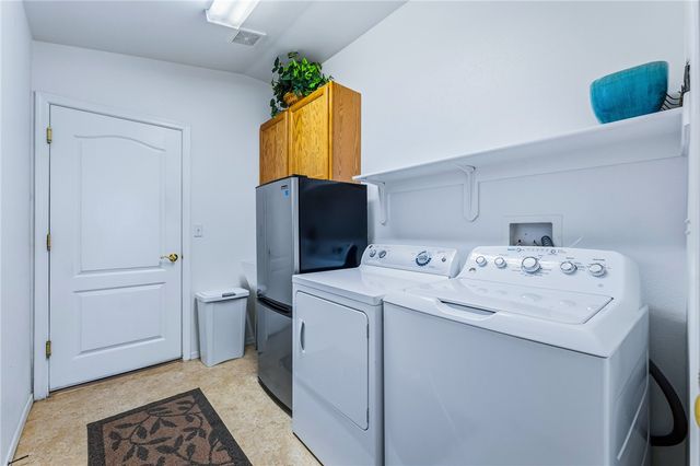 2374 Stetson Circle, Bullhead City, AZ 86442