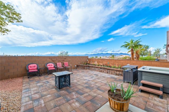 2374 Stetson Circle, Bullhead City, AZ 86442