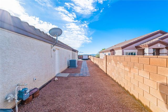 2374 Stetson Circle, Bullhead City, AZ 86442