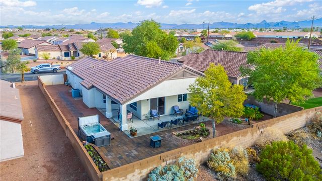 2374 Stetson Circle, Bullhead City, AZ 86442