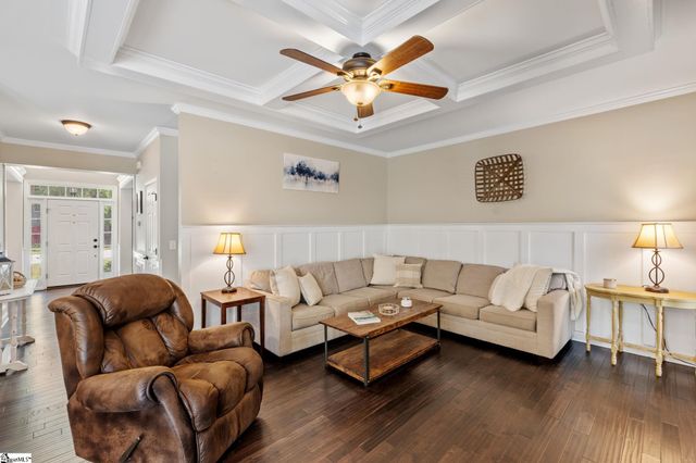 400 Marsh Creek Drive, Mauldin, SC 29662