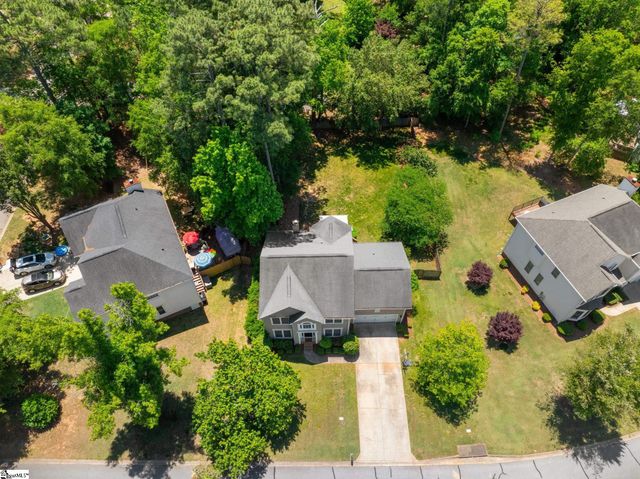 400 Marsh Creek Drive, Mauldin, SC 29662