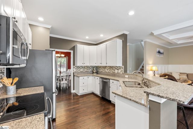 400 Marsh Creek Drive, Mauldin, SC 29662