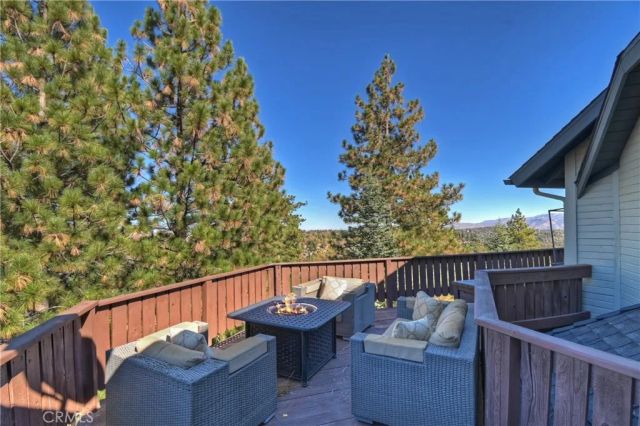 26077 Walnut Hills, Lake Arrowhead, CA 92352