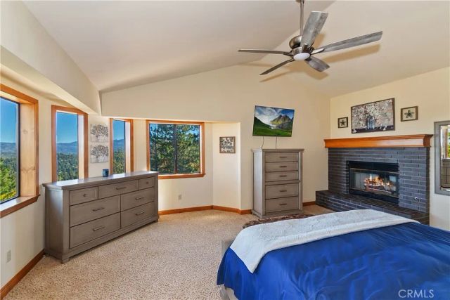 26077 Walnut Hills, Lake Arrowhead, CA 92352
