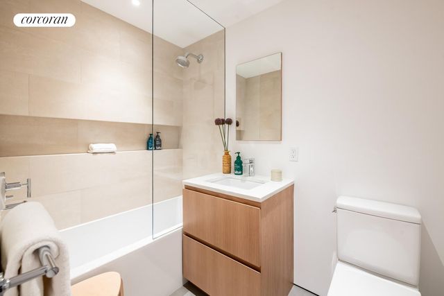 313 E 6TH Street GARDEN, New York City, NY 10003