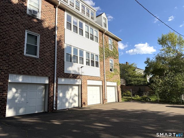 512 Townsend Avenue LL, New Haven, CT 06512