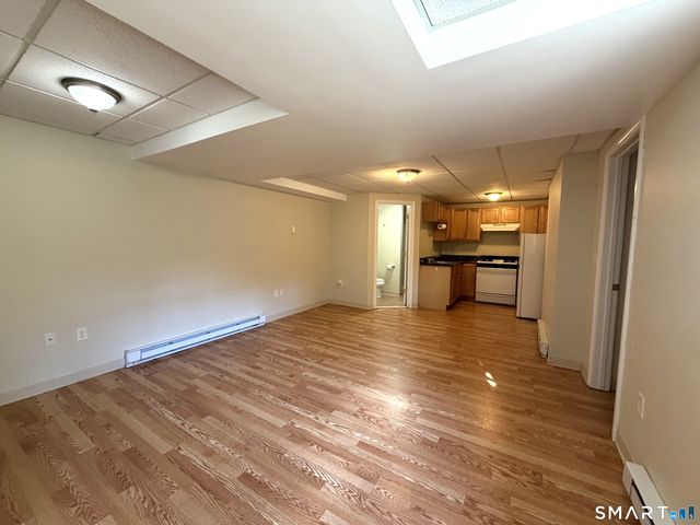 512 Townsend Avenue LL, New Haven, CT 06512