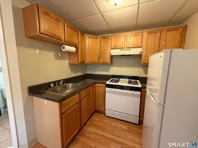 512 Townsend Avenue LL, New Haven, CT 06512