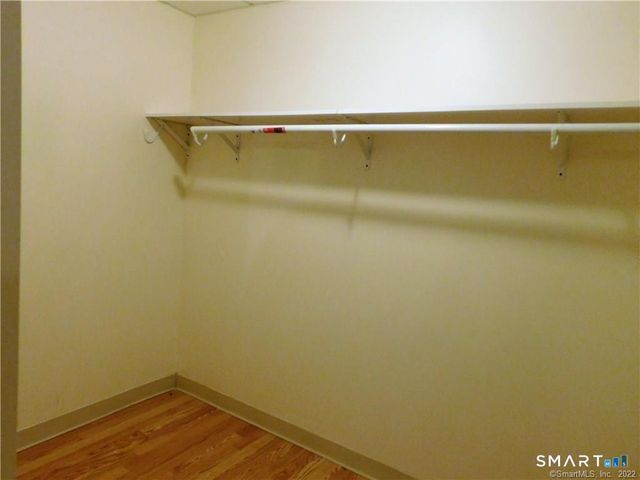 512 Townsend Avenue LL, New Haven, CT 06512
