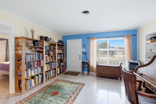 704 PORTIA STREET N, Nokomis, FL 34275