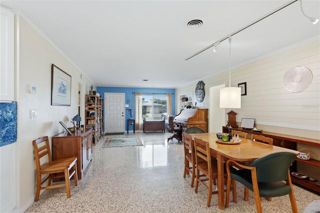 704 PORTIA STREET N, Nokomis, FL 34275