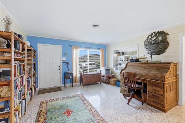 704 PORTIA STREET N, Nokomis, FL 34275