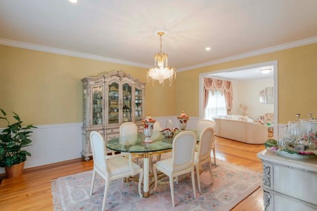 12 Morgan Way, East Hanover Twp., NJ 07936