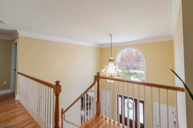 12 Morgan Way, East Hanover Twp., NJ 07936