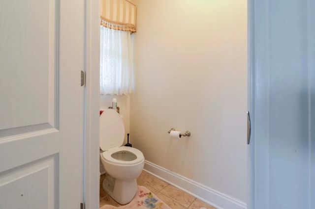 12 Morgan Way, East Hanover Twp., NJ 07936