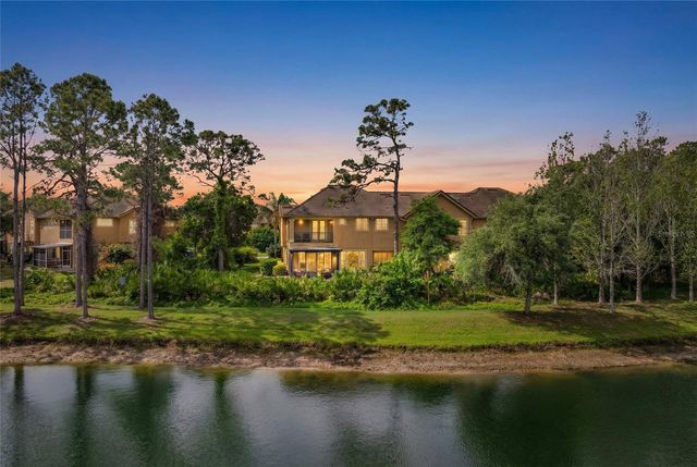 8204 VILLA GRANDE COURT, Sarasota, FL 34243