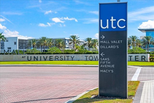 8204 VILLA GRANDE COURT, Sarasota, FL 34243