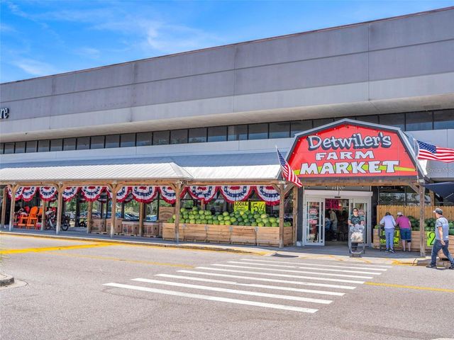 8204 VILLA GRANDE COURT, Sarasota, FL 34243