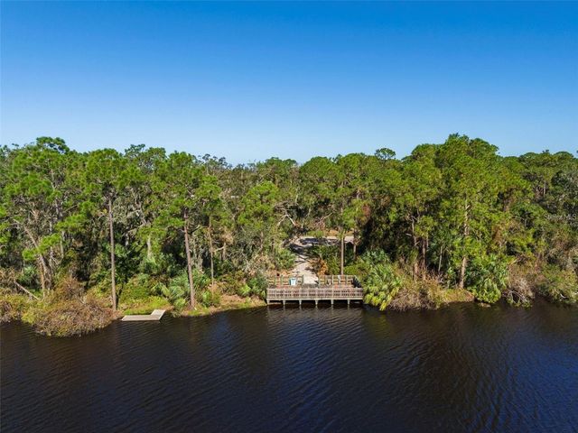 8204 VILLA GRANDE COURT, Sarasota, FL 34243