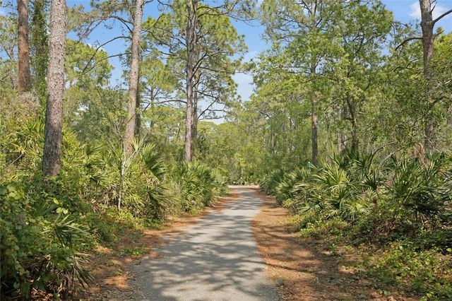 8204 VILLA GRANDE COURT, Sarasota, FL 34243