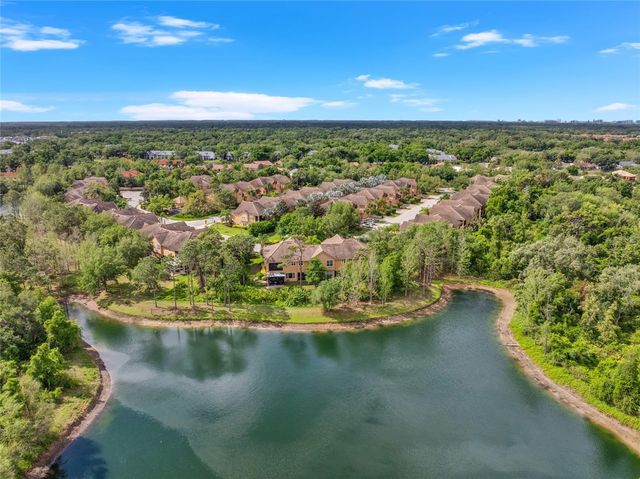 8204 VILLA GRANDE COURT, Sarasota, FL 34243