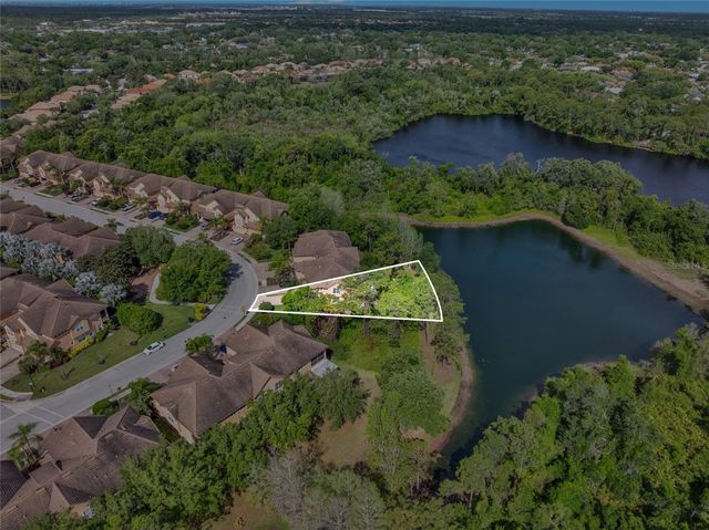 8204 VILLA GRANDE COURT, Sarasota, FL 34243