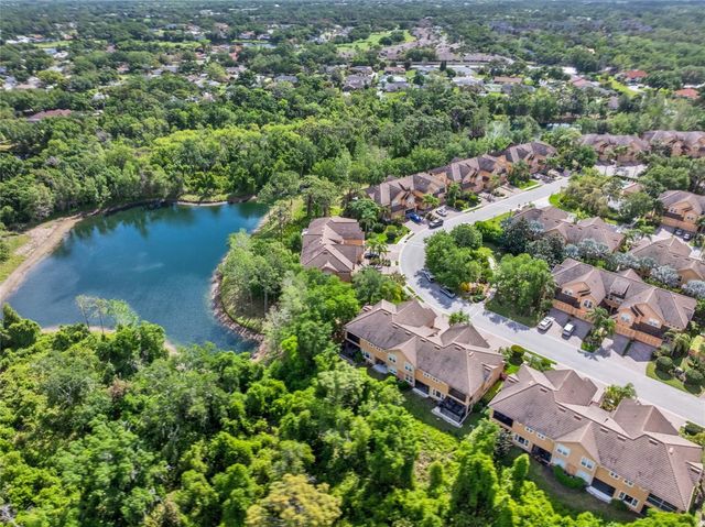 8204 VILLA GRANDE COURT, Sarasota, FL 34243