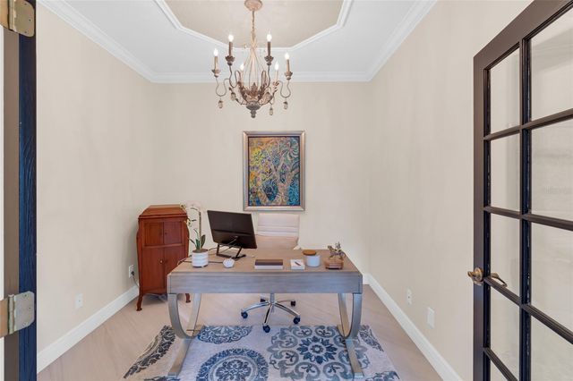 8204 VILLA GRANDE COURT, Sarasota, FL 34243