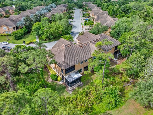 8204 VILLA GRANDE COURT, Sarasota, FL 34243