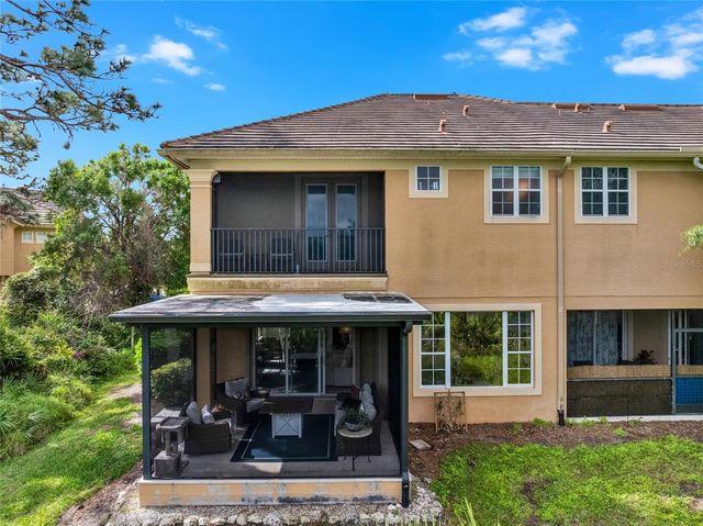 8204 VILLA GRANDE COURT, Sarasota, FL 34243