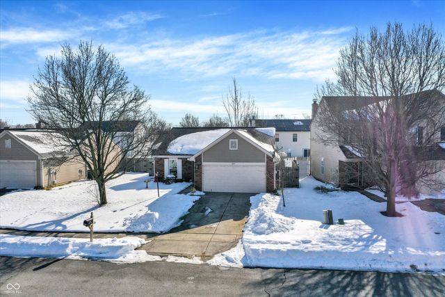 3137 Hemlock Way, Indianapolis, IN 46203