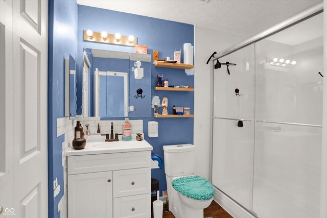 3137 Hemlock Way, Indianapolis, IN 46203