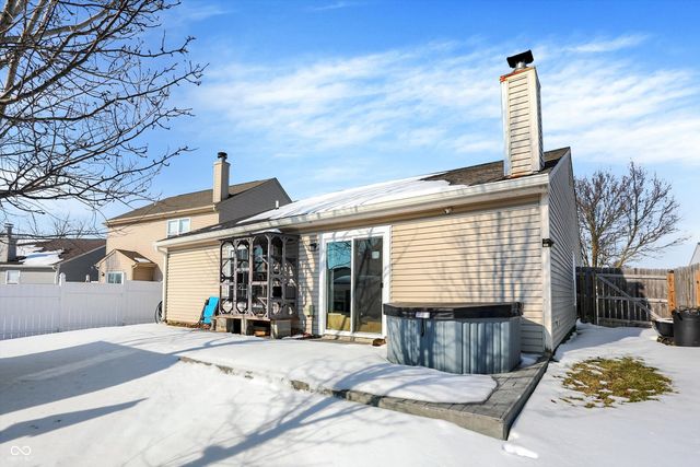 3137 Hemlock Way, Indianapolis, IN 46203