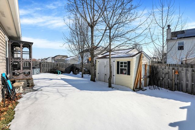 3137 Hemlock Way, Indianapolis, IN 46203