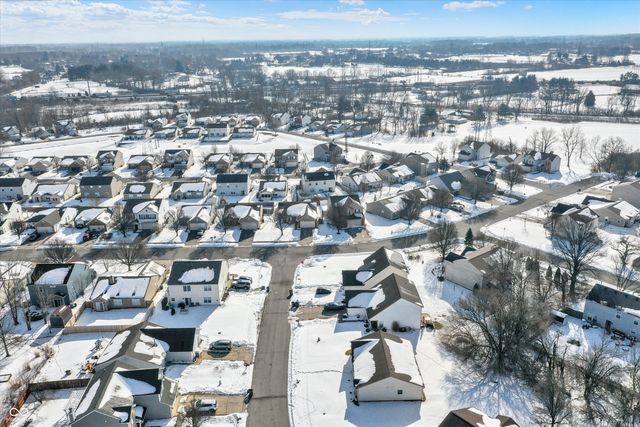 3137 Hemlock Way, Indianapolis, IN 46203