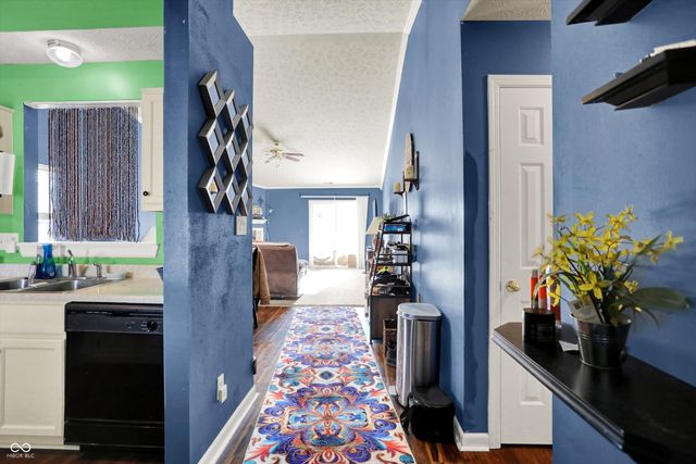 3137 Hemlock Way, Indianapolis, IN 46203