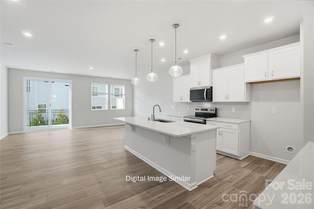 6037 Mallow Crossing Lane, Charlotte, NC 28213