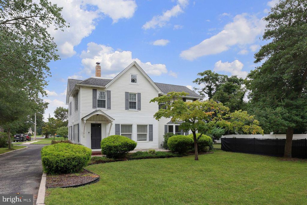 554 N 3RD ST, HAMMONTON, NJ 08037 — photo 5