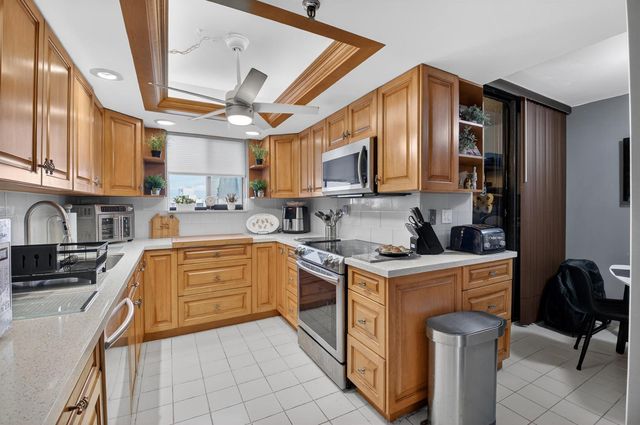 6372 La Costa Drive 705, Boca Raton, FL 33433