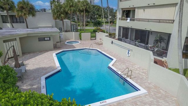 6372 La Costa Drive 705, Boca Raton, FL 33433