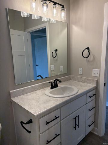 827 Chestnut Court, Decatur, IN 46733