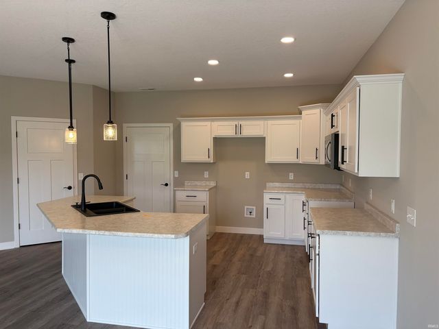 827 Chestnut Court, Decatur, IN 46733