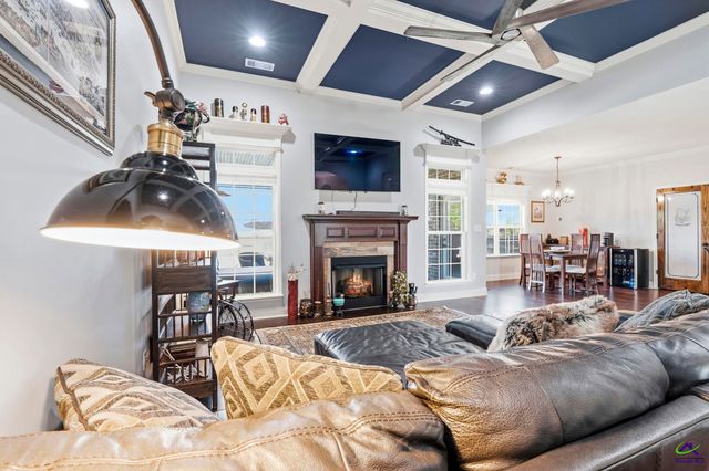 303 Brown Thrasher Lane, Kathleen, GA 31047