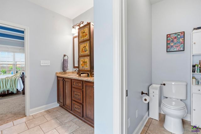 303 Brown Thrasher Lane, Kathleen, GA 31047