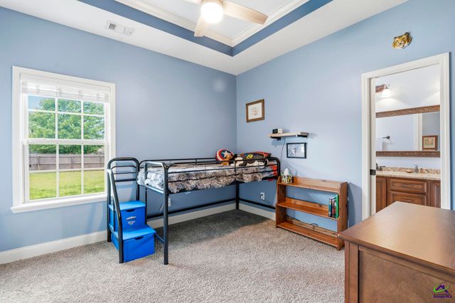 303 Brown Thrasher Lane, Kathleen, GA 31047