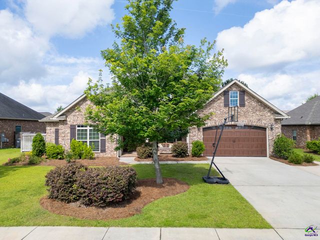 303 Brown Thrasher Lane, Kathleen, GA 31047