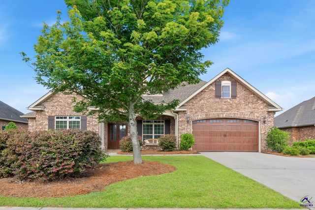 303 Brown Thrasher Lane, Kathleen, GA 31047
