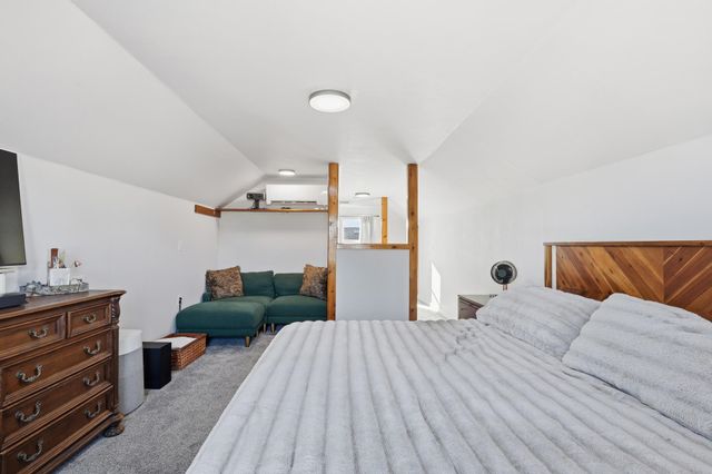 5038 E Commerce Ave, Spokane, WA 99212